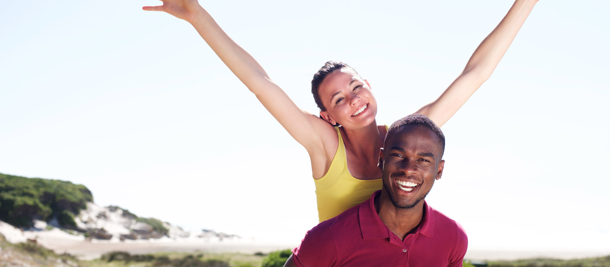 happy-couple-laughing